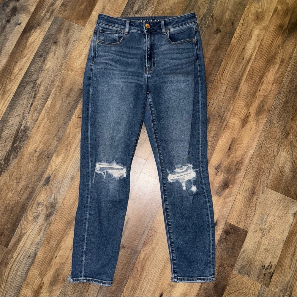 American Eagle Mom Jean 2